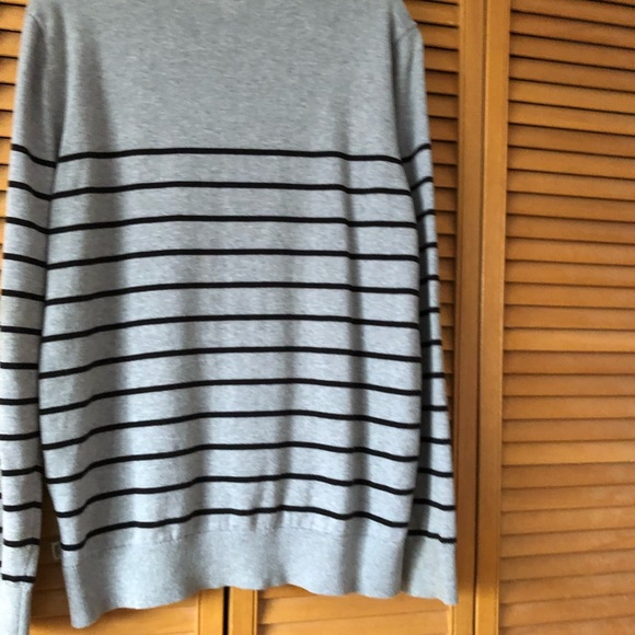 Vans grey sweater in size Medium - Picture 7 of 9